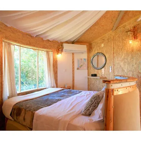 度假居 Elmar Tree House 罗达