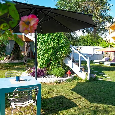 Villa Elmar Tree House