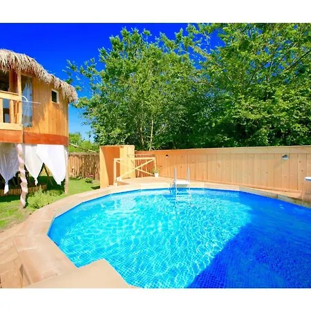 Elmar Tree House